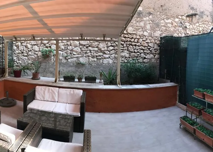 Garden Wine